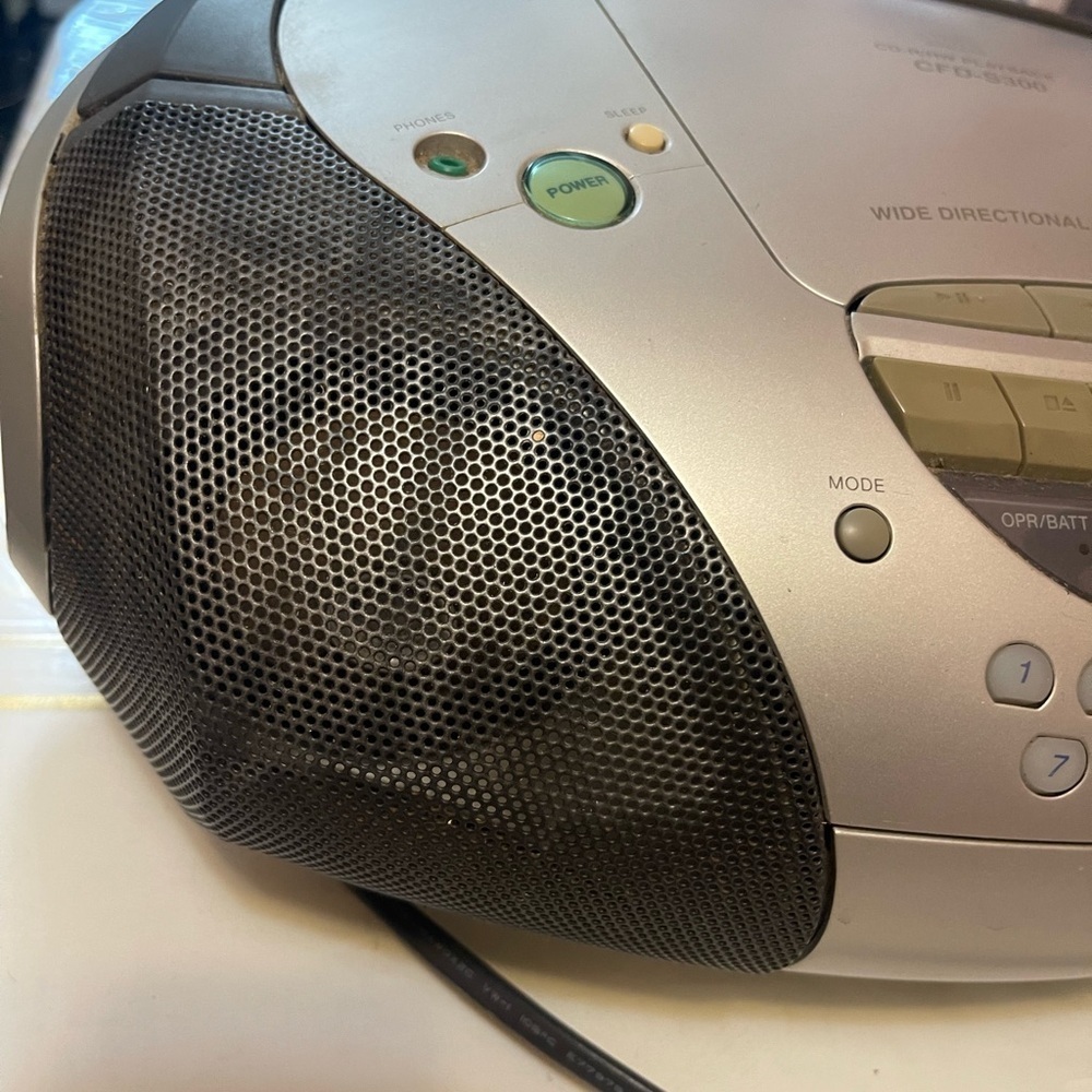 Sony CFD-S300 AM FM Radio CD Player Cassette Recorder Boombox Working Condition - Picture 3 of 13
